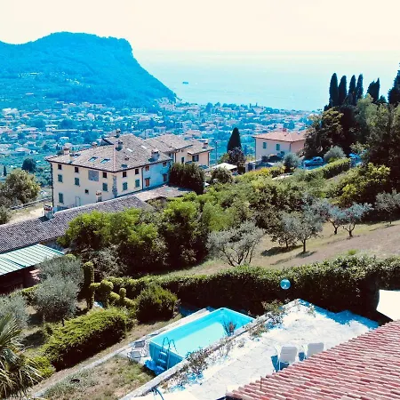 Garda 4 Personen Val Mora Mit Seeblick Costermano
